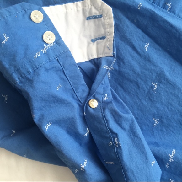 A&F yes no maybe button down - Picture 4 of 4